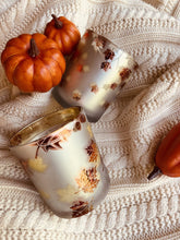 Load image into Gallery viewer, Autumn Punch - Leaves Vessel
